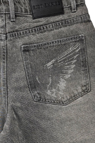 Legend Embroidered Jorts